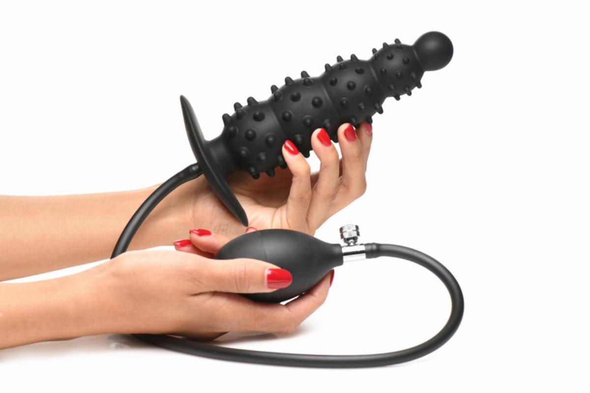 Puhallettava Knotty Butt Plug Musta