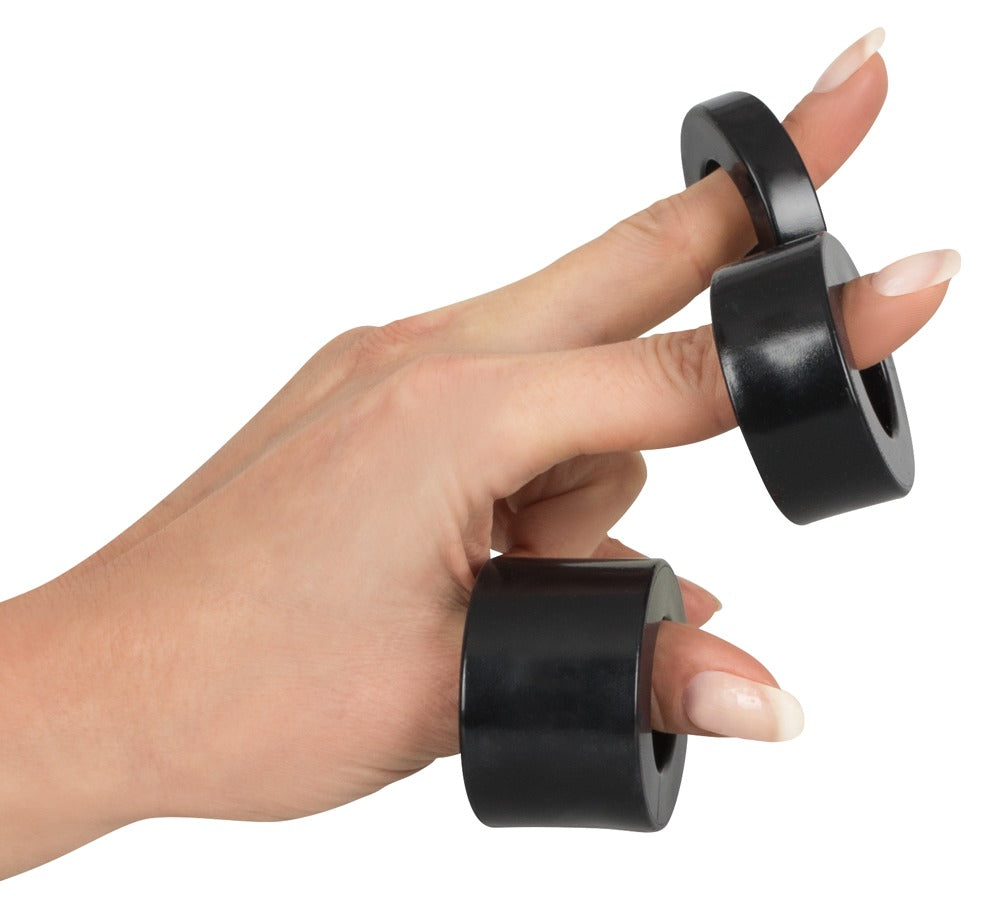 Kivespussin paarisormukset