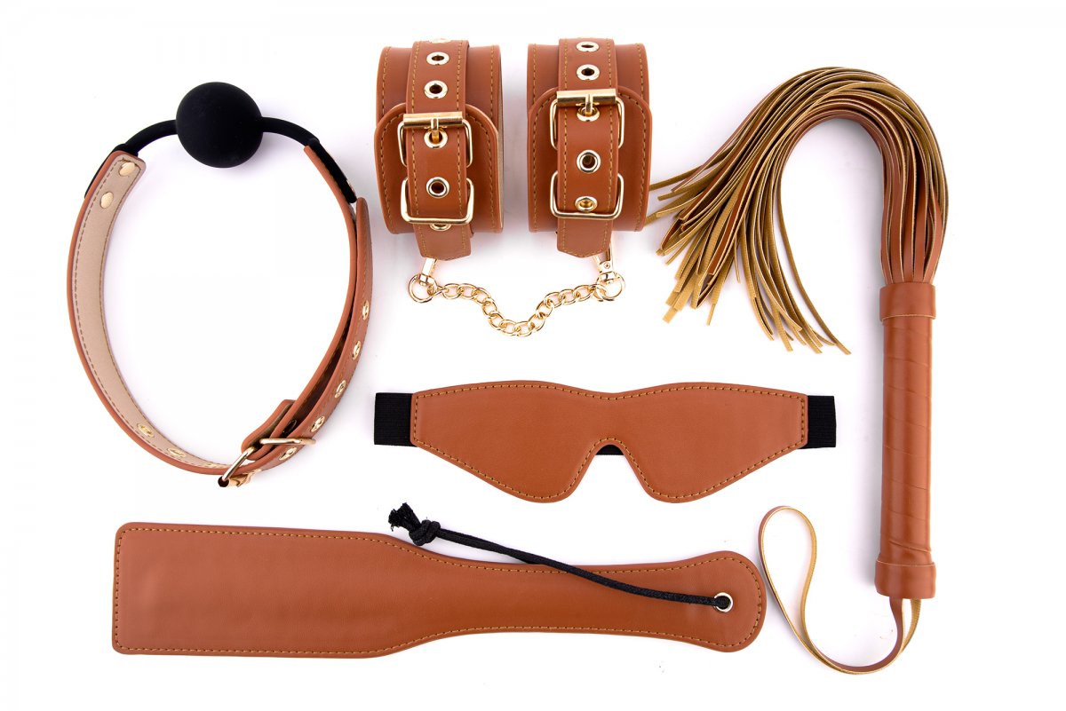 BDSM Set Vegan Leather Cognac