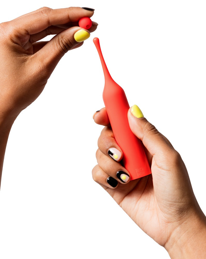 Kompakt Mini Vibrator med 2 Silikonhuvuden