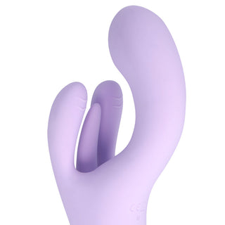 Mia Guell Vibrator